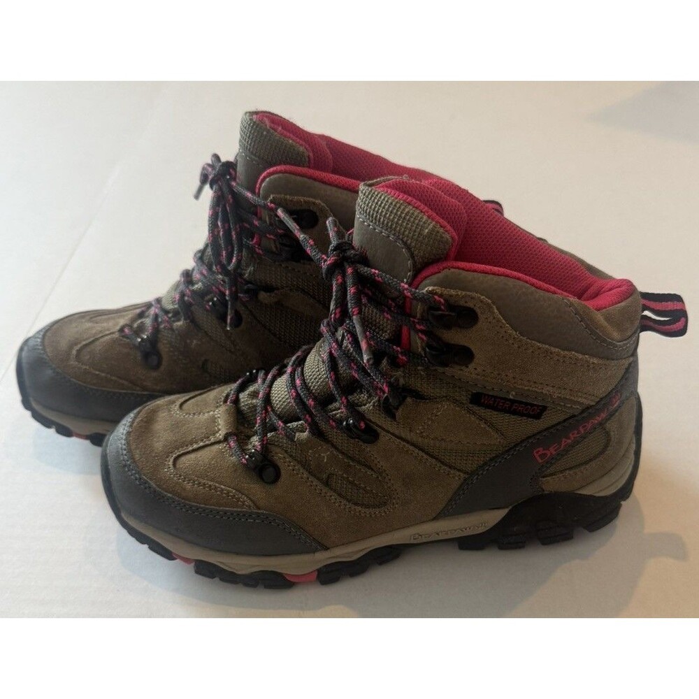 Bearpaw Boots Womens Size 8 Waterproof Corsica Flat Heel Hiking Taupe